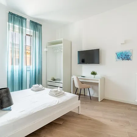 Iflat Stylish New Flat Steps From The Vatican Apartment *